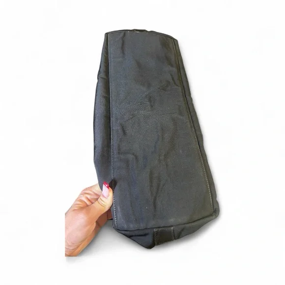 Authentic Vintage Gucci Black Women's shoulder bag - Picture 4 of 7